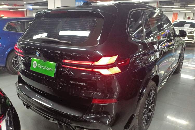 Used BMW X5 2023 xDrive 40Li M Sport Night Edition Package
