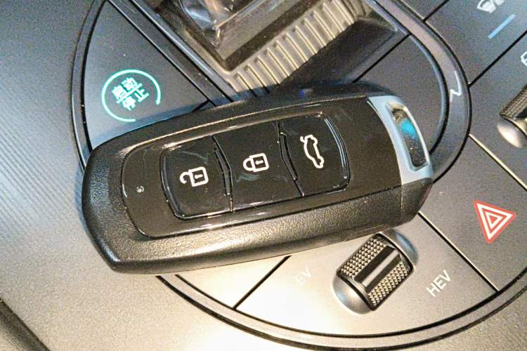 Used BYD Seal 06 New Energy 2025 DM-i Intelligent Drive 120KM Flagship Model
