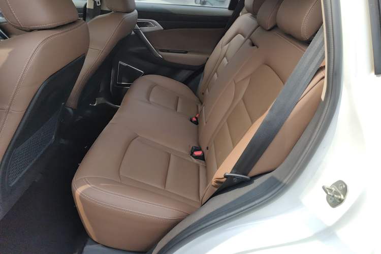 Used Geely Auto Emgrand X7 Sport 2016 1.8TD Automatic ZhiZun Version