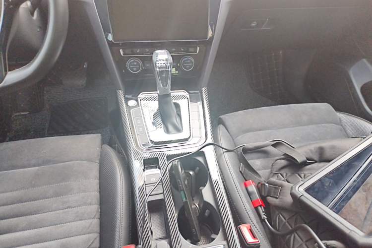 Used Volkswagen Magotan 2017 330TSI DSG Luxury Model