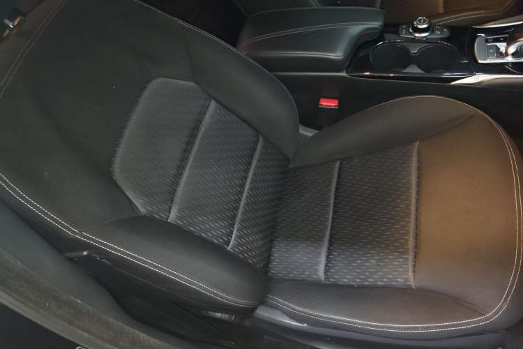 Used Infiniti QX30 2017 1.6T Two-Wheel Drive Fashion Edition