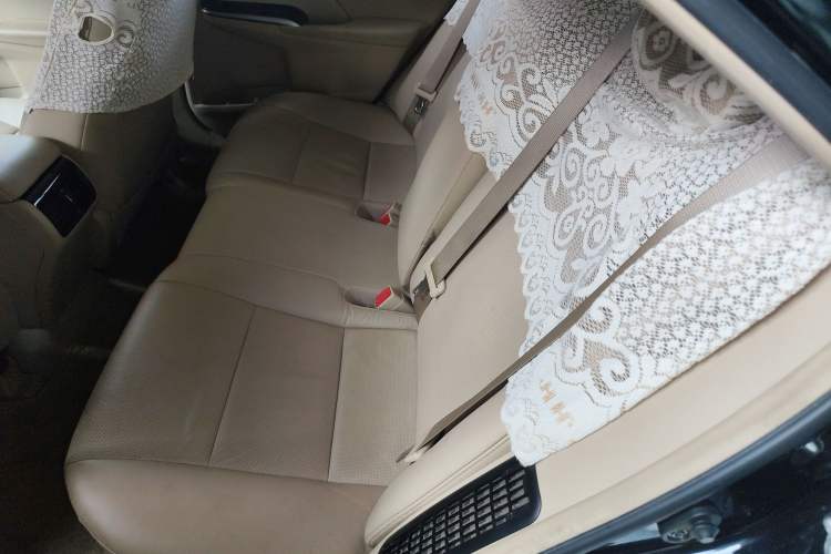 Used Toyota Camry 2012 Luxurious Edition 2.5HG Zunrui Interior 4