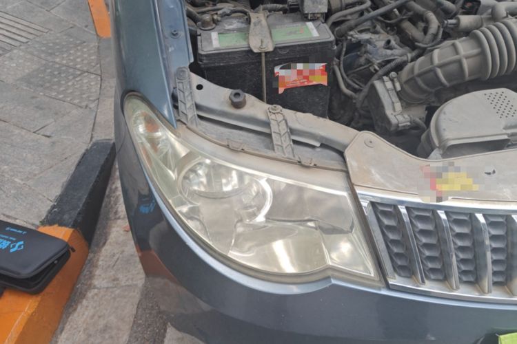 Used Wuling Hongguang 2014 1.5L S Standard Version Right Front Headlight