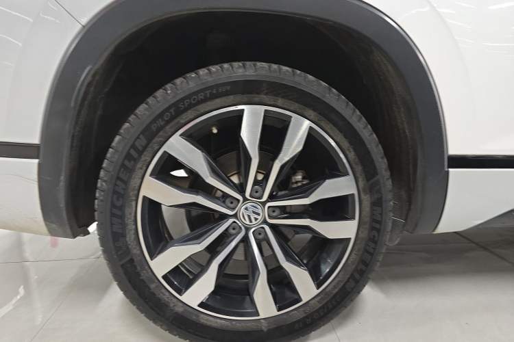 Used Volkswagen Tayron 2019 380TSI Four-Wheel Drive R-Line China VI-standard