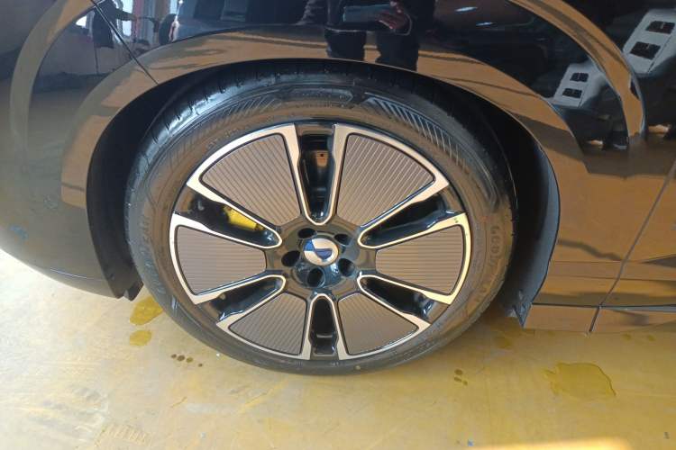 Used Denza N8L 2025 Model Flagship Model