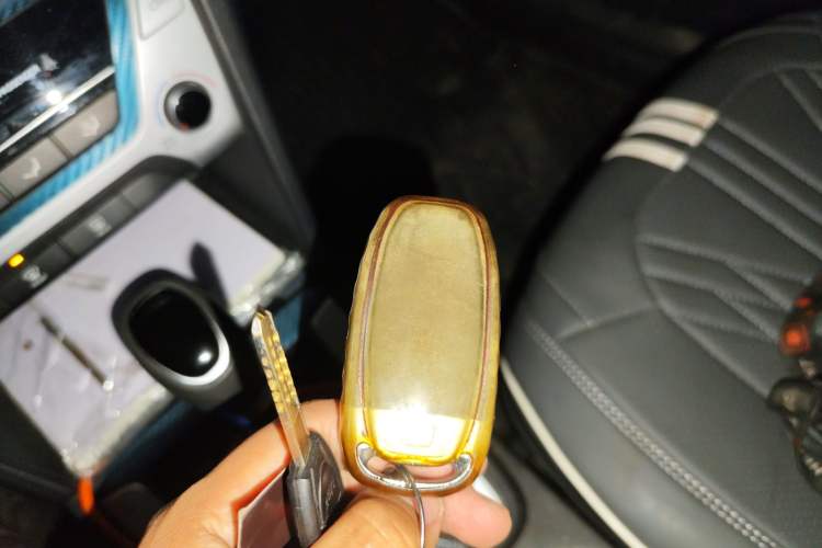 Used Hyundai Elantra (6th Generation / Lingdong) 2016 1.6L Automatic ZhiXuan – Elite Version Vehicle Key