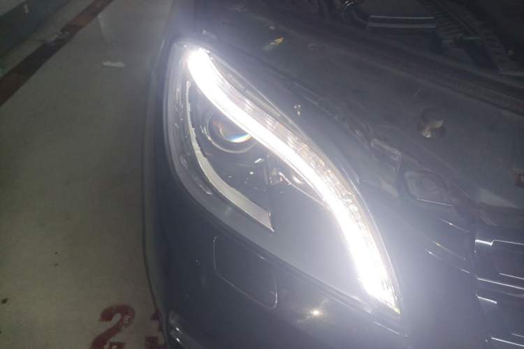 Used Mercedes-Benz M-Class 2012 ML 350 Luxury Edition