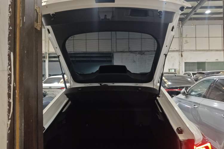 Used Bestune B70 2025 Dragon Edition 1.5T Enjoyment Model