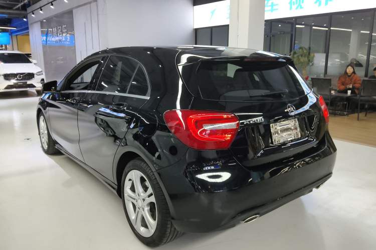 Used Mercedes-Benz A-Class 2013 A 200 Urban Edition