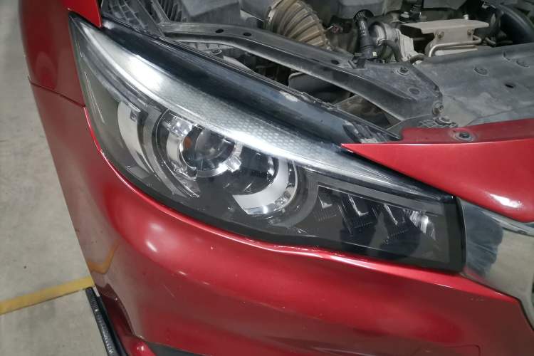 Used MG 6 2018 20T Automatic Trophy Premium Internet Edition China VI Standard Right Front Headlight