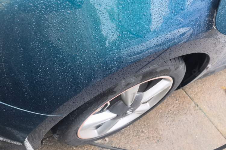 Used ORA Good Cat 2023 401 km Standard Range Luxury Version Lithium Iron Phosphate