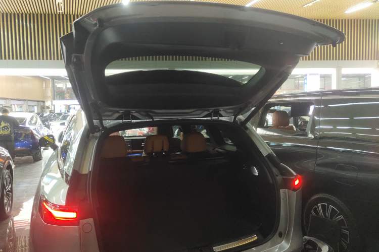 Used XPeng G9 2022 650 Performance Edition Max