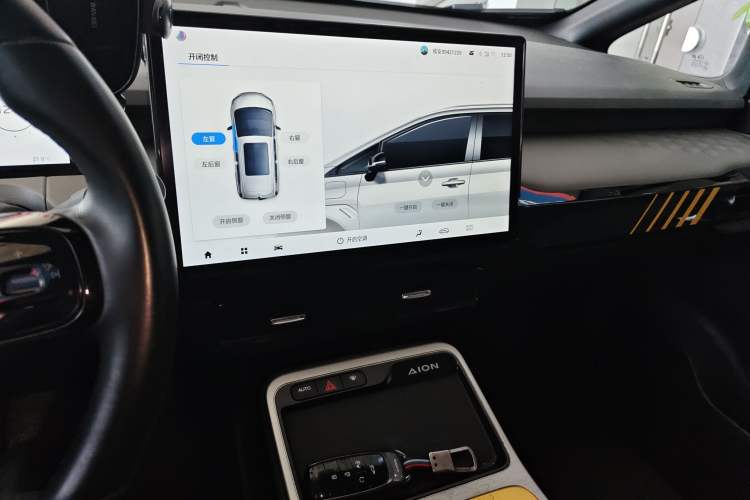 Used AION Y 2022 80 Ultra-Long Range Edition Audio And AC Panel