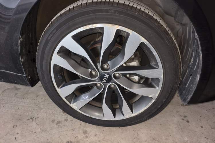 Used Kia K5 2012 2.0L Automatic DLX
