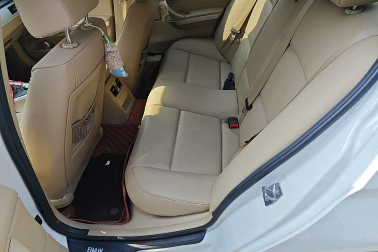 Used BMW 3 Series  Left Rear Seat