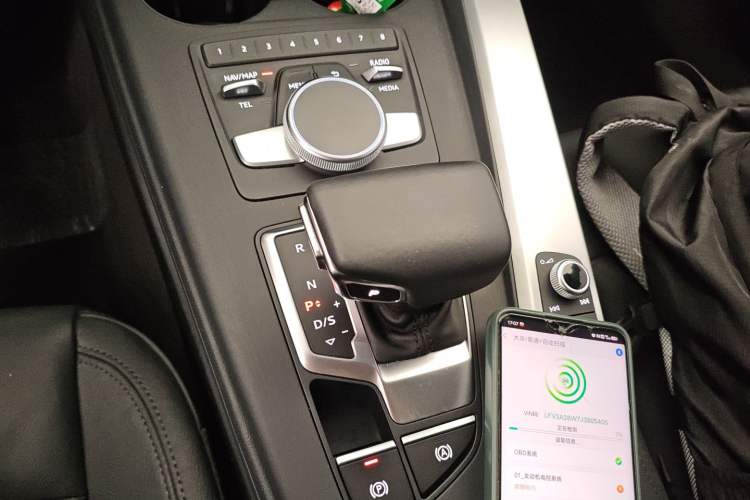 Used Audi A4L 2019 40 TFSI Fashion Version China V