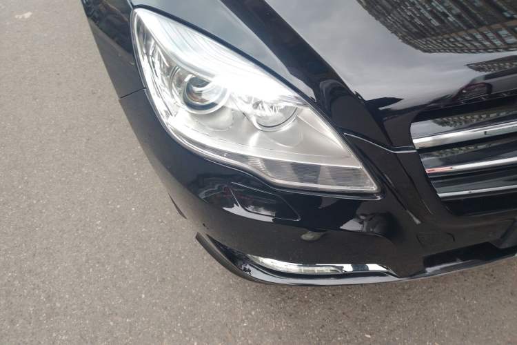 Used Mercedes-Benz R-Class 2014 R 320 4MATIC Business Model Right Front Headlight