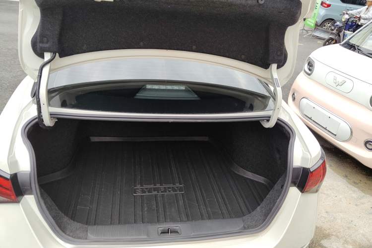 Used Nissan Sylphy 2021 1.6L XL CVT Enjoyment Edition
