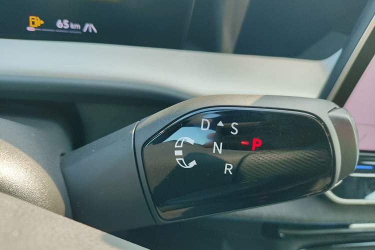 Used Volkswagen Teramont 2025 Tiguan Pro 450TSI Four-Wheel Drive Summit Edition
