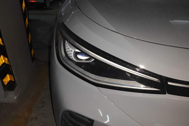 Used Volkswagen ID.4 CROZZ 2021 Long-Range Lite PRO Two-Wheel Drive Version