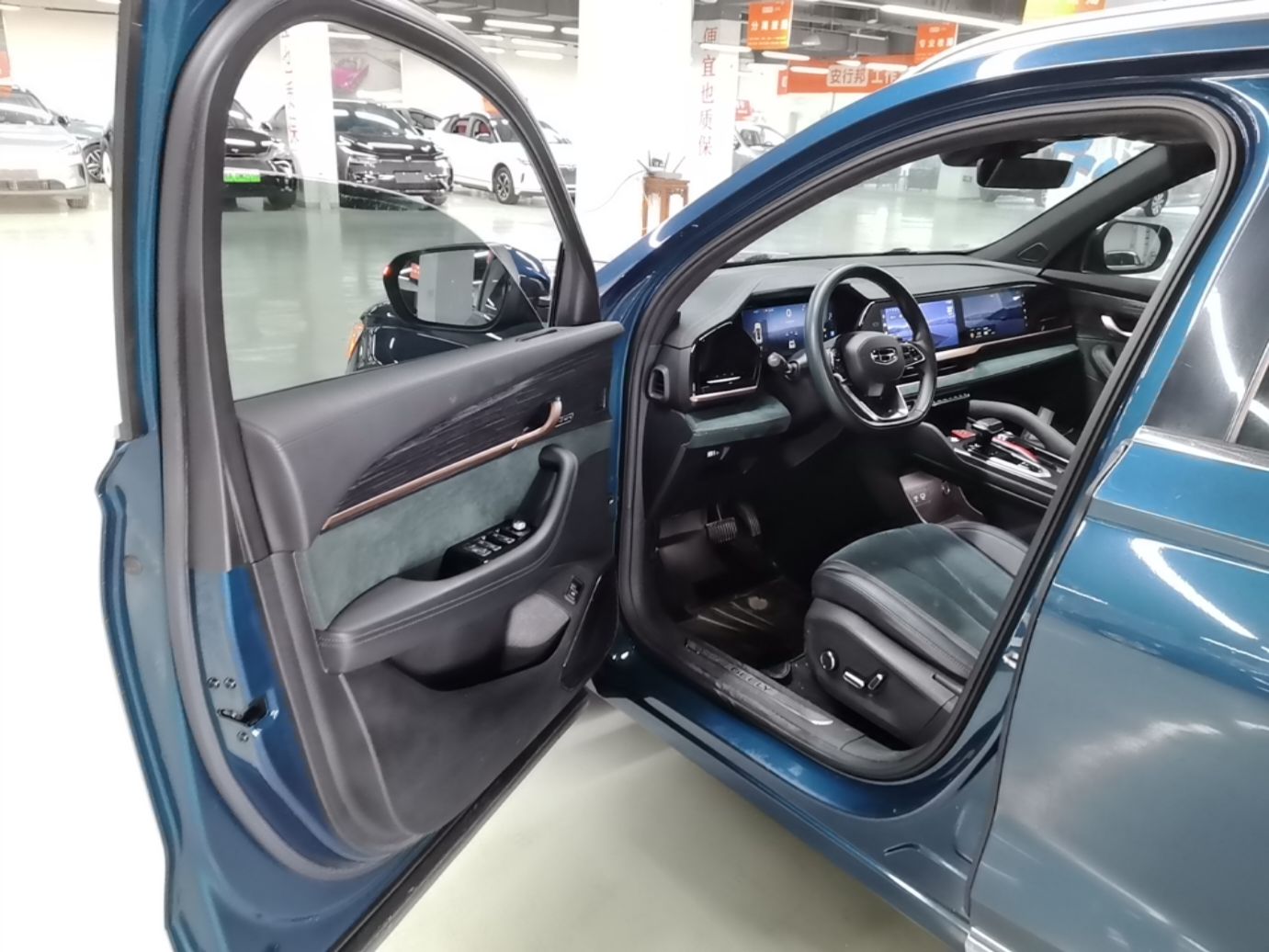 Geely Auto Monjaro L 2021 2.0TD DCT EVO Two-Wheel Drive Prestige Version — снимка 18