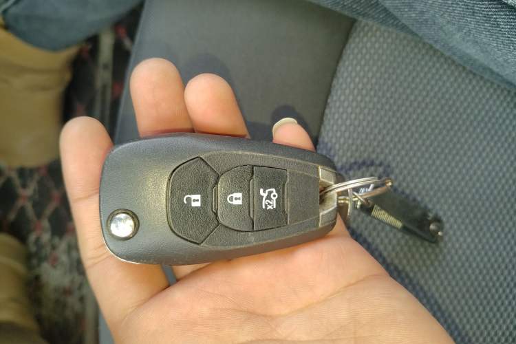 Used Chevrolet Cruze 2018 Redline 320 Automatic Pioneer Edition
