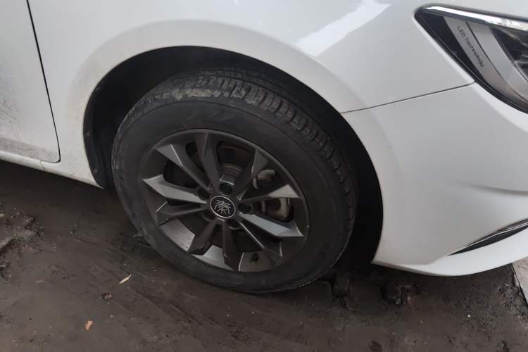 Used BYD Qin 2019 1.5L Automatic Prestige Model
