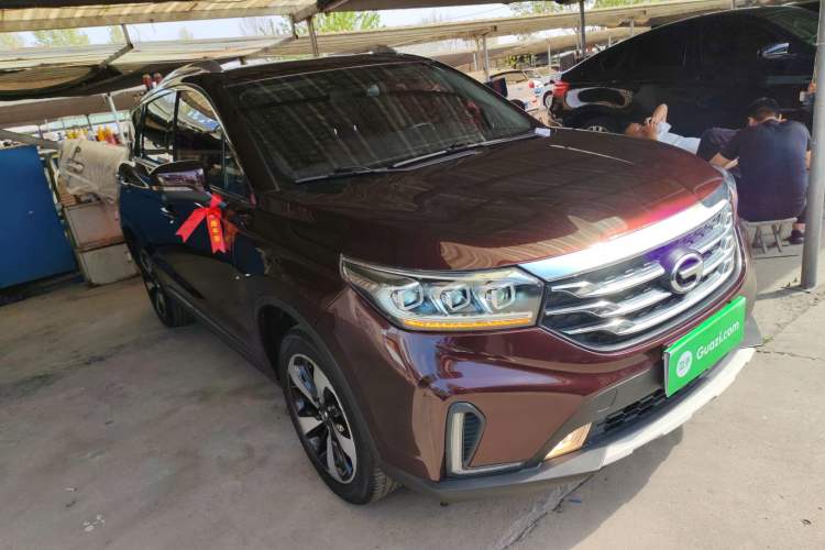 Used GAC Trumpchi GS4 2018 235T Automatic Two-Wheel-Drive Supreme Edition Front Right 45 Deg