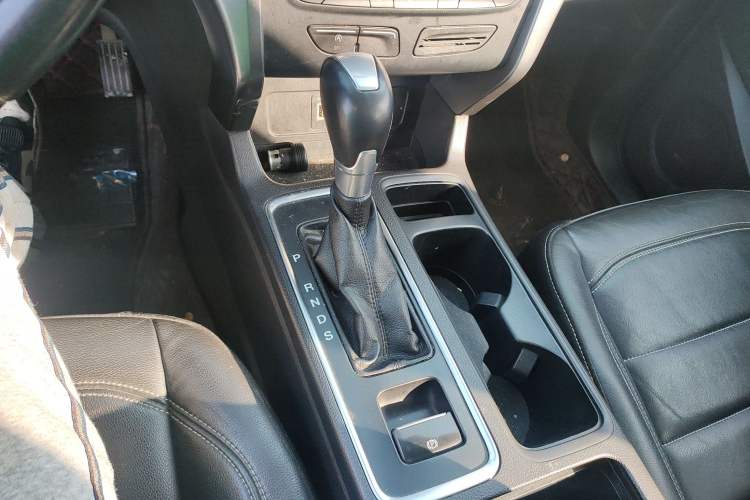 Used Ford Kuga 2017 EcoBoost 180 Two-Wheel-Drive Tiger Leap Model