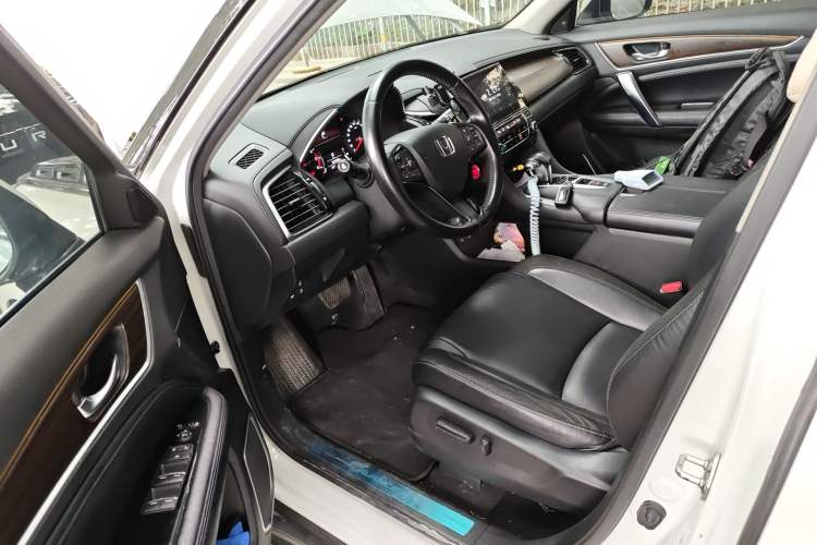 Used Honda Avancier 2019 240TURBO Two-Wheel Drive Premium Edition Driver Seat