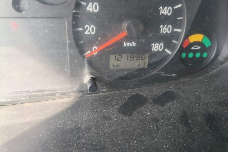 Used JAC Group Refine 2015 2.0L Shuttle Gasoline Long-Wheelbase Standard Version HFC4GA3-3D
