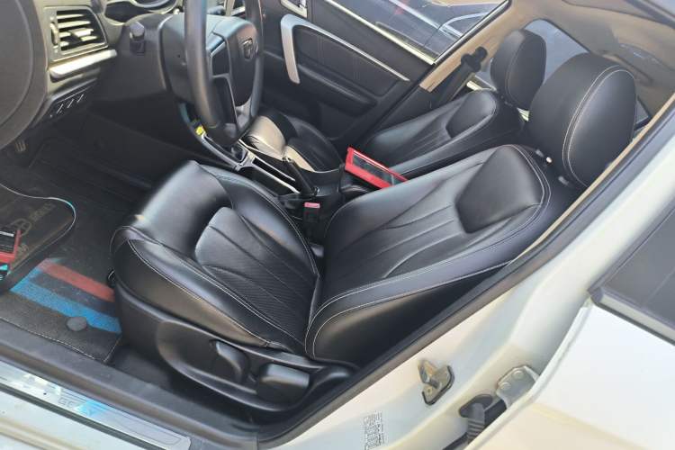 Used Geely Auto Emgrand 2017 Sedan Million Edition 1.5L Manual - Upward Version