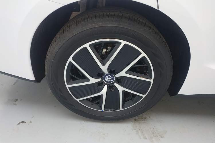 Used BYD Qin L 2024 DM-i 120KM Beyond Model
