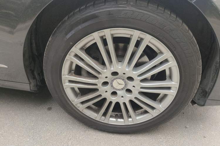 Used Mercedes-Benz E-Class 2010 E 200 CGI Elegant Model