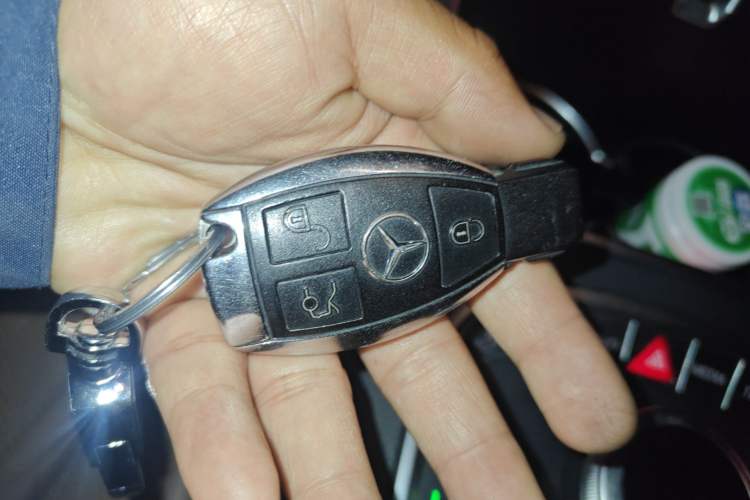 Used Mercedes-Benz S-Class 2014 S 320 L Business Model Vehicle Key