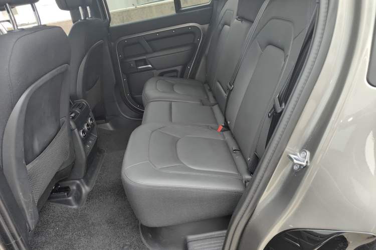 Used Land Rover Defender 2025 110 3.0T P400 X Left Rear Seat