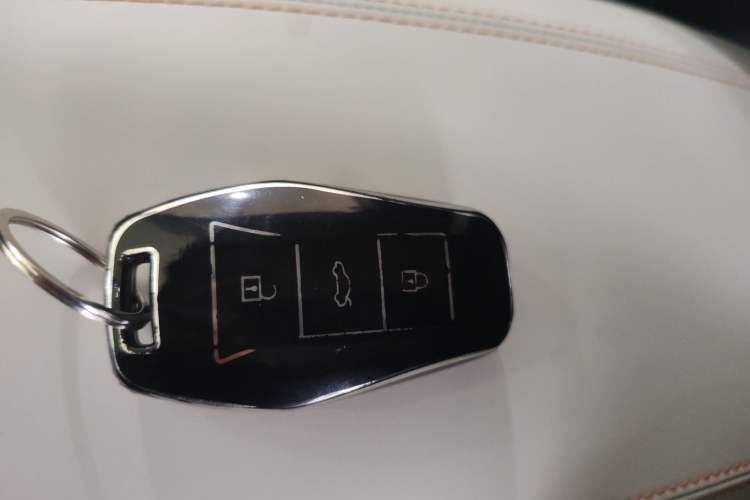 Used SOL X6 2022 1.5T DCT Sound Intelligence Edition
