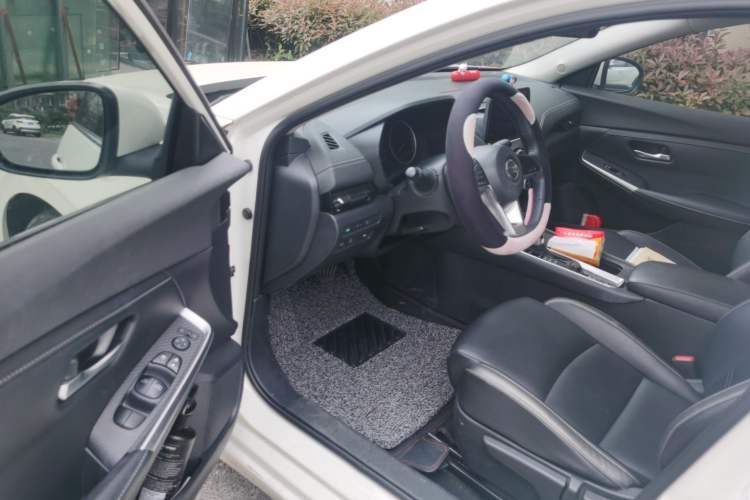 Used Nissan Sylphy 2022 1.6L XL CVT Enjoyment Edition Driver Seat