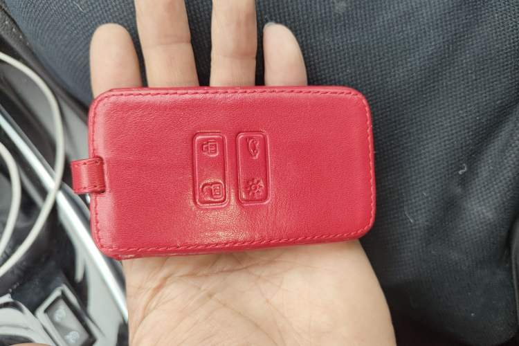 Used Renault Koleos 2017 2.5L Two-Wheel Drive Prestige Edition