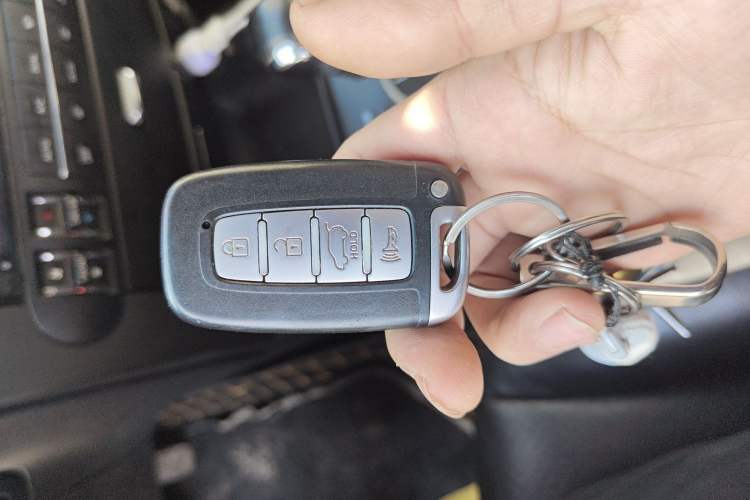 Used Kia Borrego 2015 3.8L Luxury Edition China IV