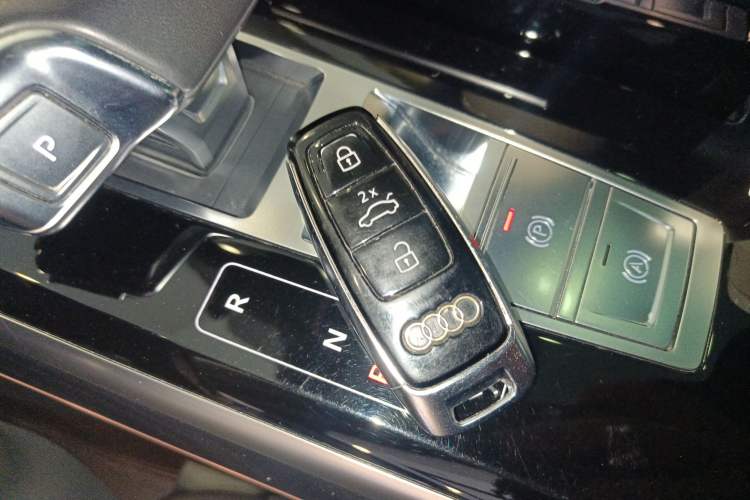 Used Audi A8 2019 Plus A8L 50 TFSI quattro Comfort Model
