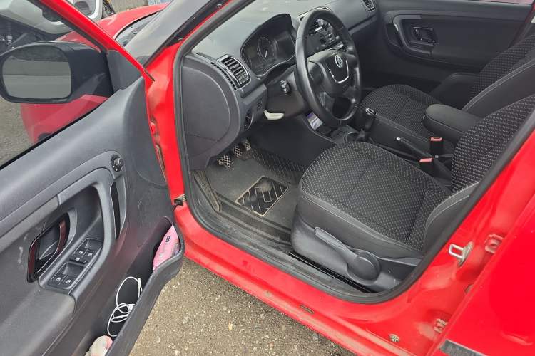 Used Skoda Fabia 2012 1.6L Manual Sport Edition
