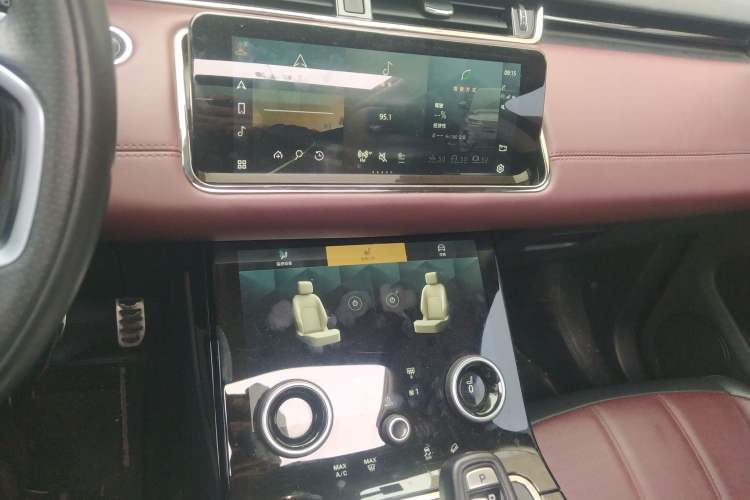 Used Land Rover Range Rover Evoque 2021 Range Rover Velar L 249PS R-Dynamic First Edition