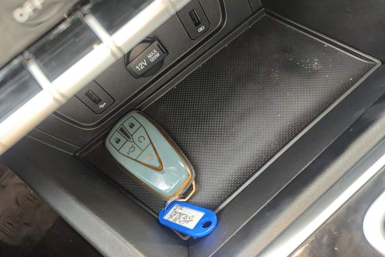 Used CHANGAN Eado 2020 PLUS 1.6L GDI Automatic Luxury Model Interior 1