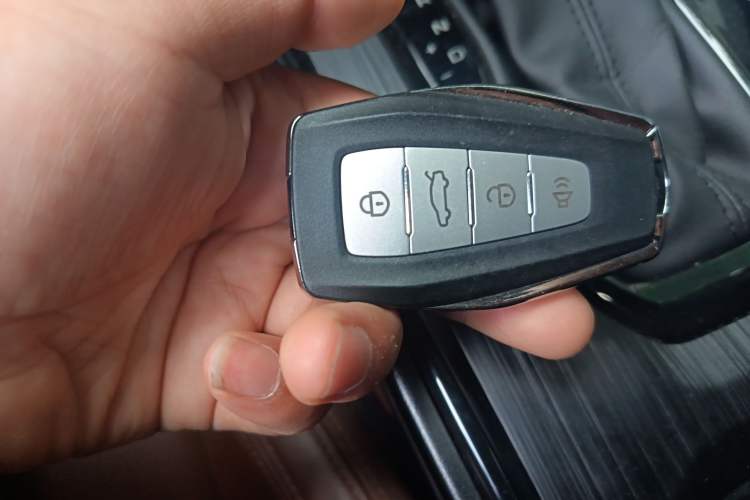 Used Geely Auto Vision X6 2021 PRO 1.4T Automatic Prestige Model
