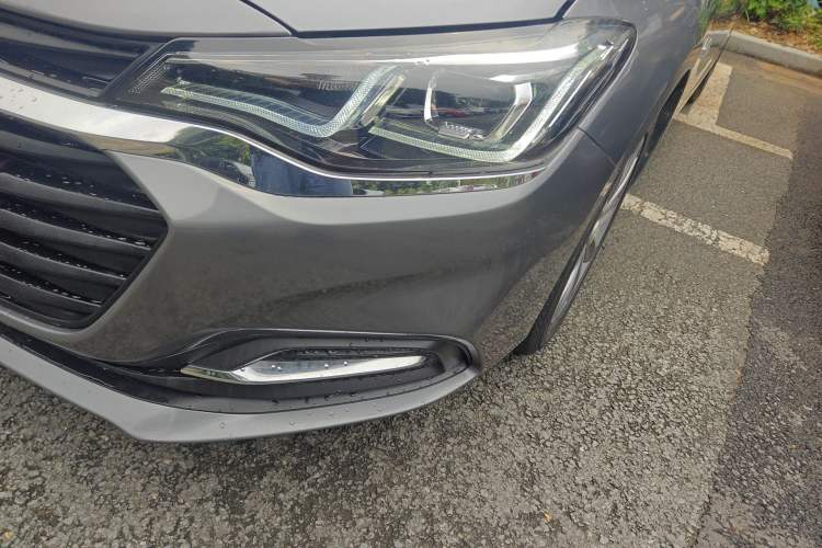 Used Chevrolet Monza 2022 320 Automatic Enjoyment Sunroof Version Left Front Headlight