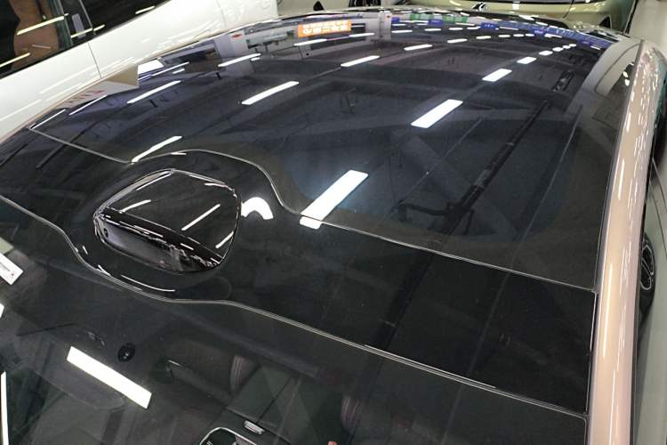 Used Xiaomi Auto SU7 2026 Model Standard Edition Roof