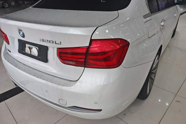 Used BMW 3 Series 2019 320Li Fashion Model Right Rear Taillight