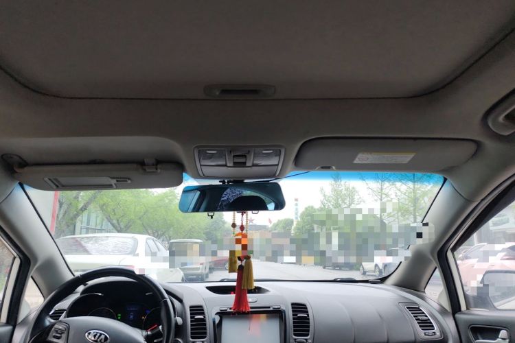 Used Kia K3 2013 1.6L Automatic GLS Headliner