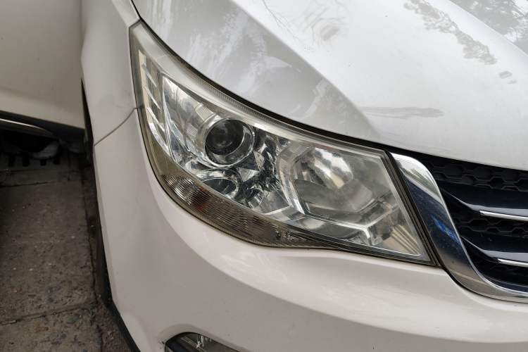 Used Baojun 730 2016 1.5L Manual Comfort Version 7 Seats China V Emission Standard
